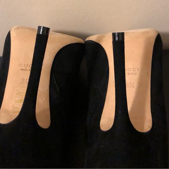 Gucci Black Suede Leather Logo Heeled Ankle Bootie Size-(IT)-36.5/(US)-6 - Picture 5 of 13